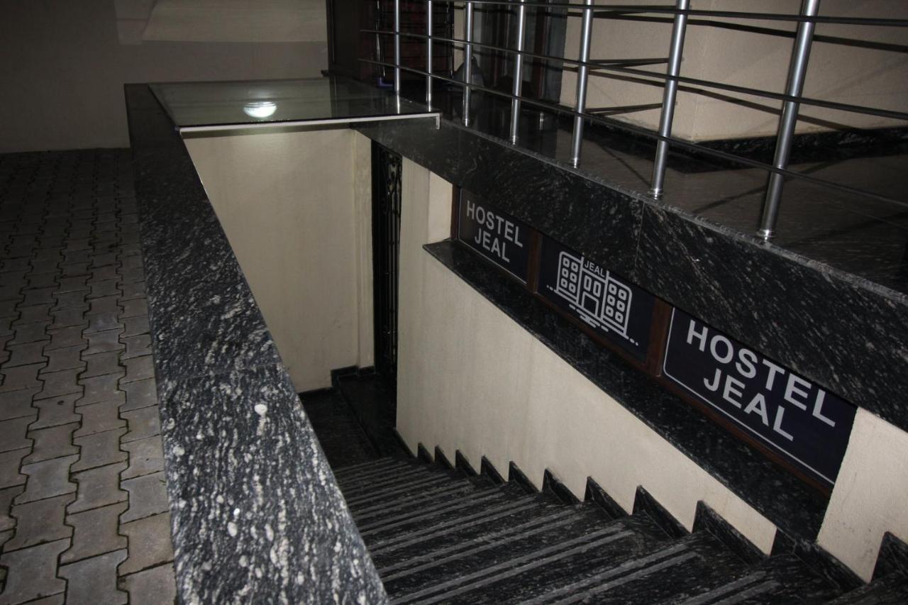 Hostel Jeal Batum Dış mekan fotoğraf